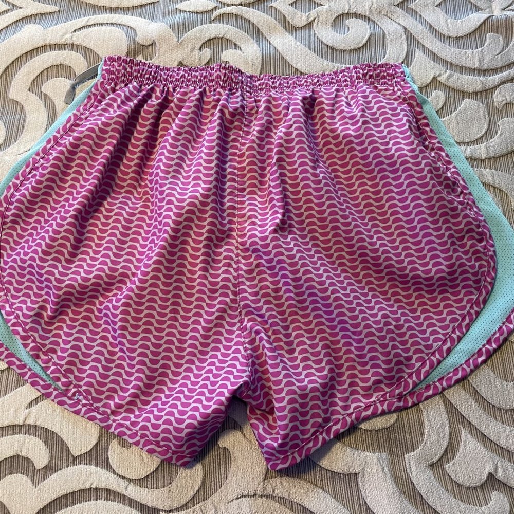 Nike Tempo Dri Fit Womens Athletic Shorts Pink Pattern Blue Size Small EUC - Picture 4 of 4